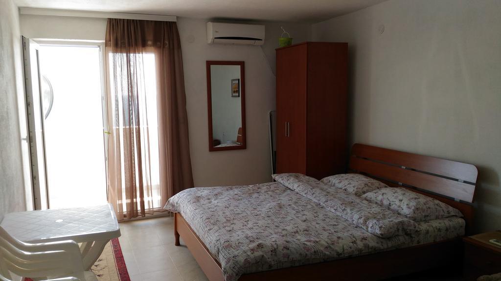 Apartment Boksi Ulcinj Exterior photo
